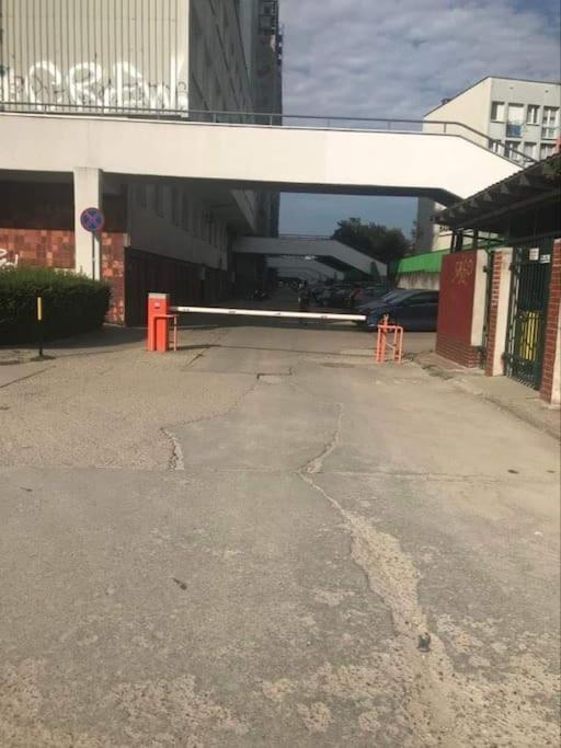 Przy Parku Klimatyzacja Parking Wifi Apartment Wrocław Exterior foto